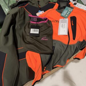 kit maglia giacca e tshirt